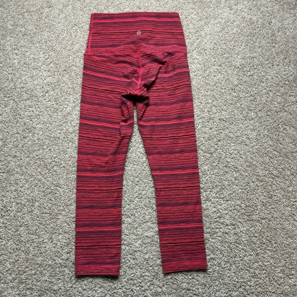 Lululemon Wunder Under Crop (Hi-Rise) - Picture 2 of 5